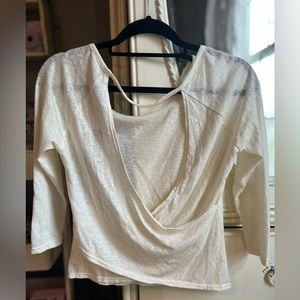 White American Eagle shirt